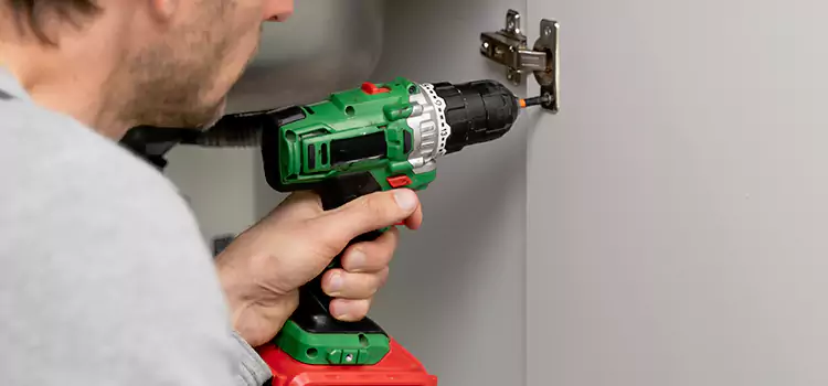 Commercial Door Hinge Repair Melville